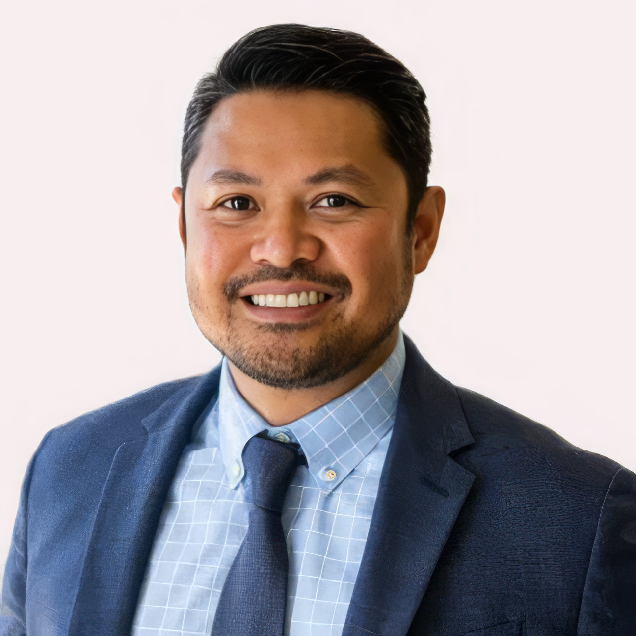 Dr. Robertzon Guloy - Orthodontist